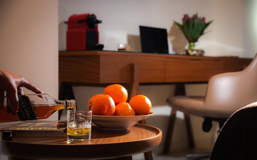 Prima Millennium Hotel Раанана Екстериор снимка